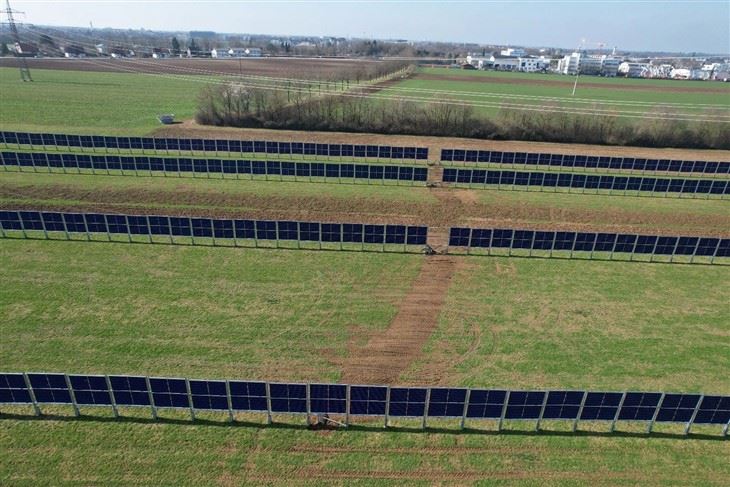 Agri-PV Bifacial Panel Mounting System manufacturers