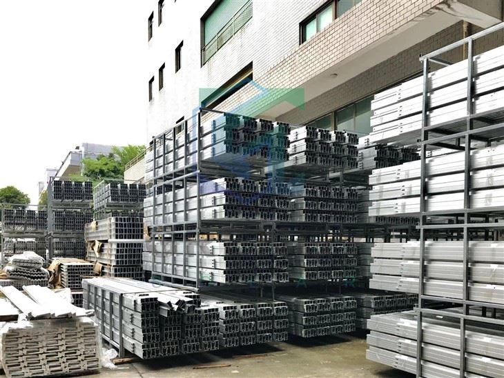 Aluminum Solar Panel Mounting Rails