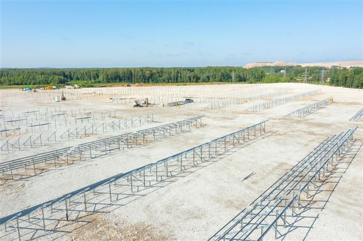 Corrosion Resistant ZAM Steel Solar Rack high quality